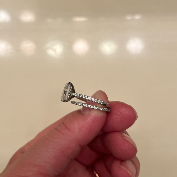 Ring set. - Picture 2 of 6